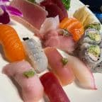 Best Sushi and Sashimi Combo (For 1) in Valrico, FL